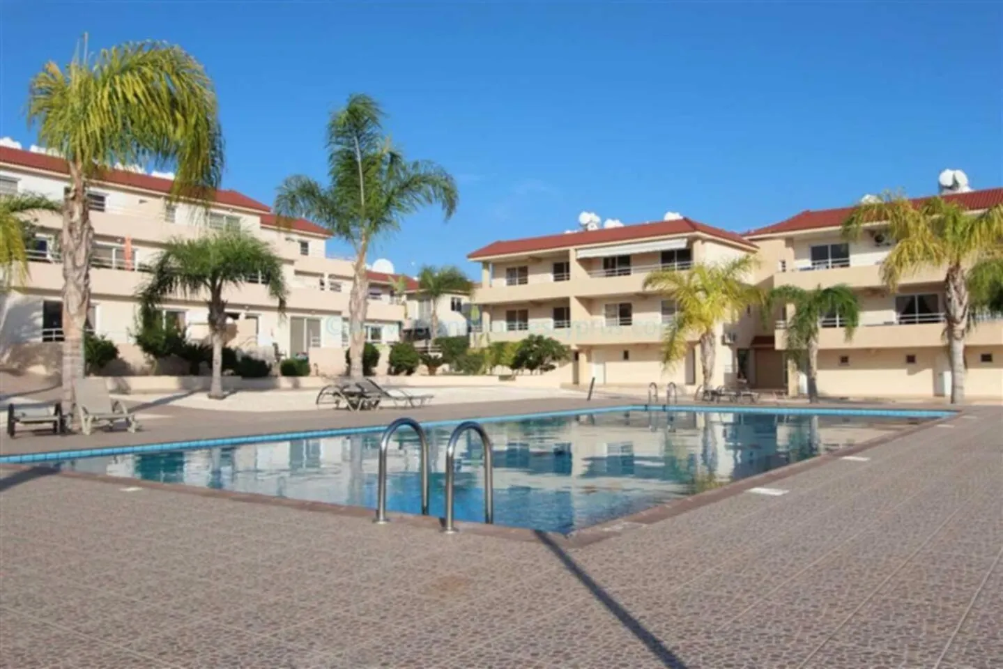 Nissi 3 Pool View Apartment Ajia Napa Cypr