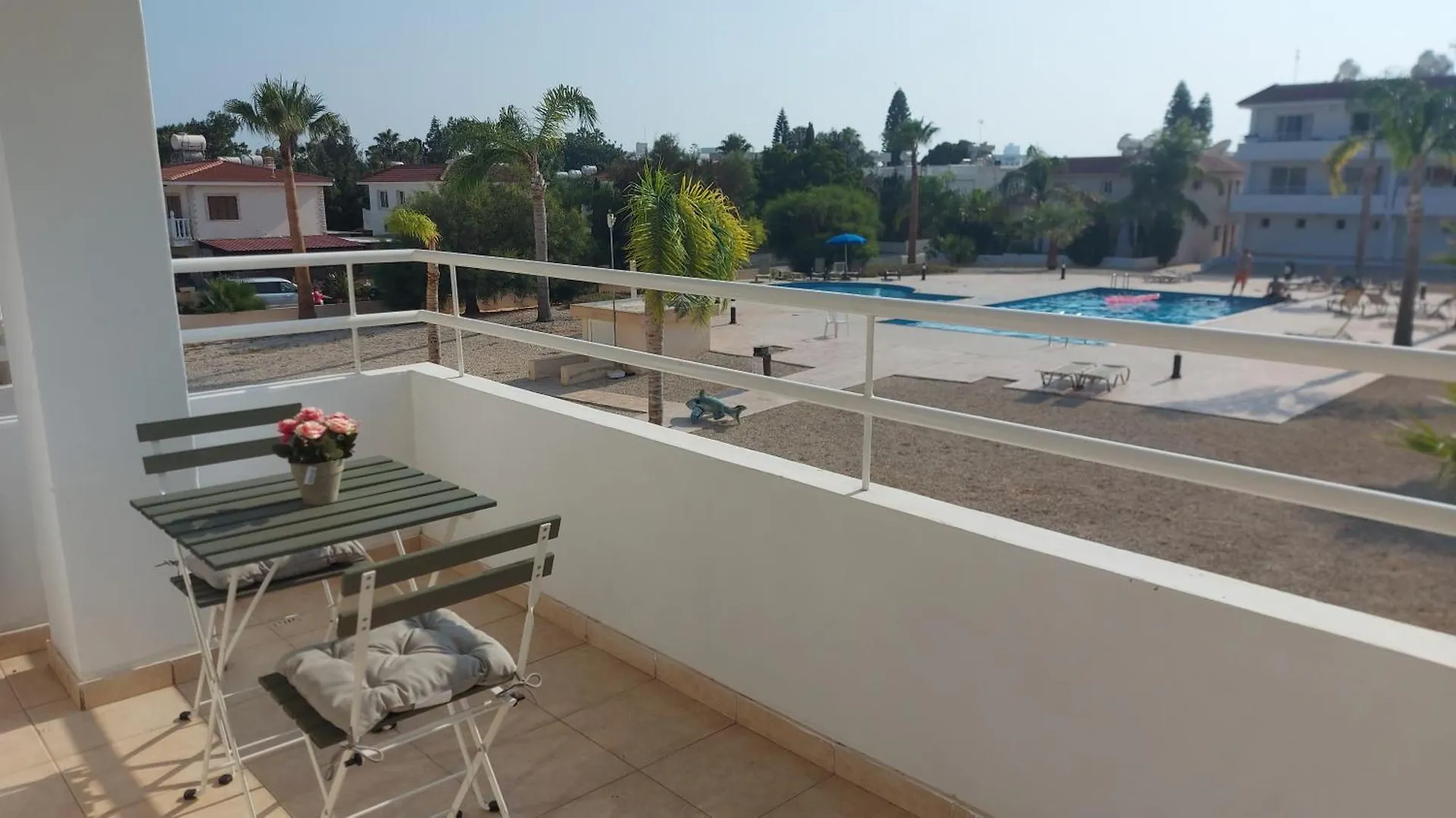 Nissi 3 Pool View Apartment Ajia Napa